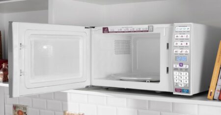 Análise do Micro-ondas Electrolux MEO44: O Gigante de 34L com Grill Vale a Pena?